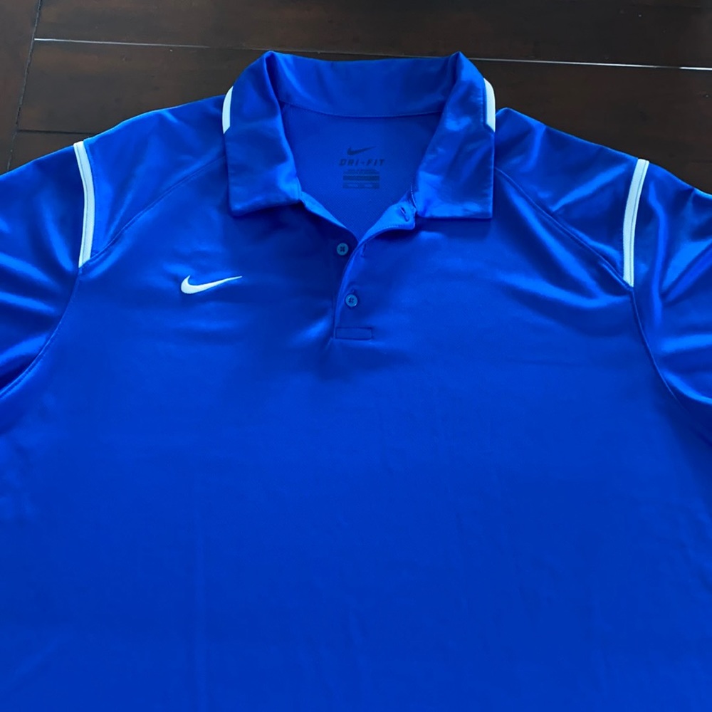 Men’s Dri-Fit Nike Golf Shirt